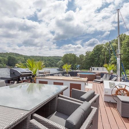 فندق Hausboot Deluxe برلين المظهر الخارجي الصورة