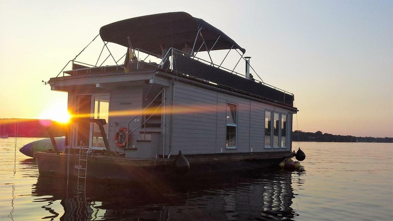 فندق Hausboot Deluxe برلين المظهر الخارجي الصورة