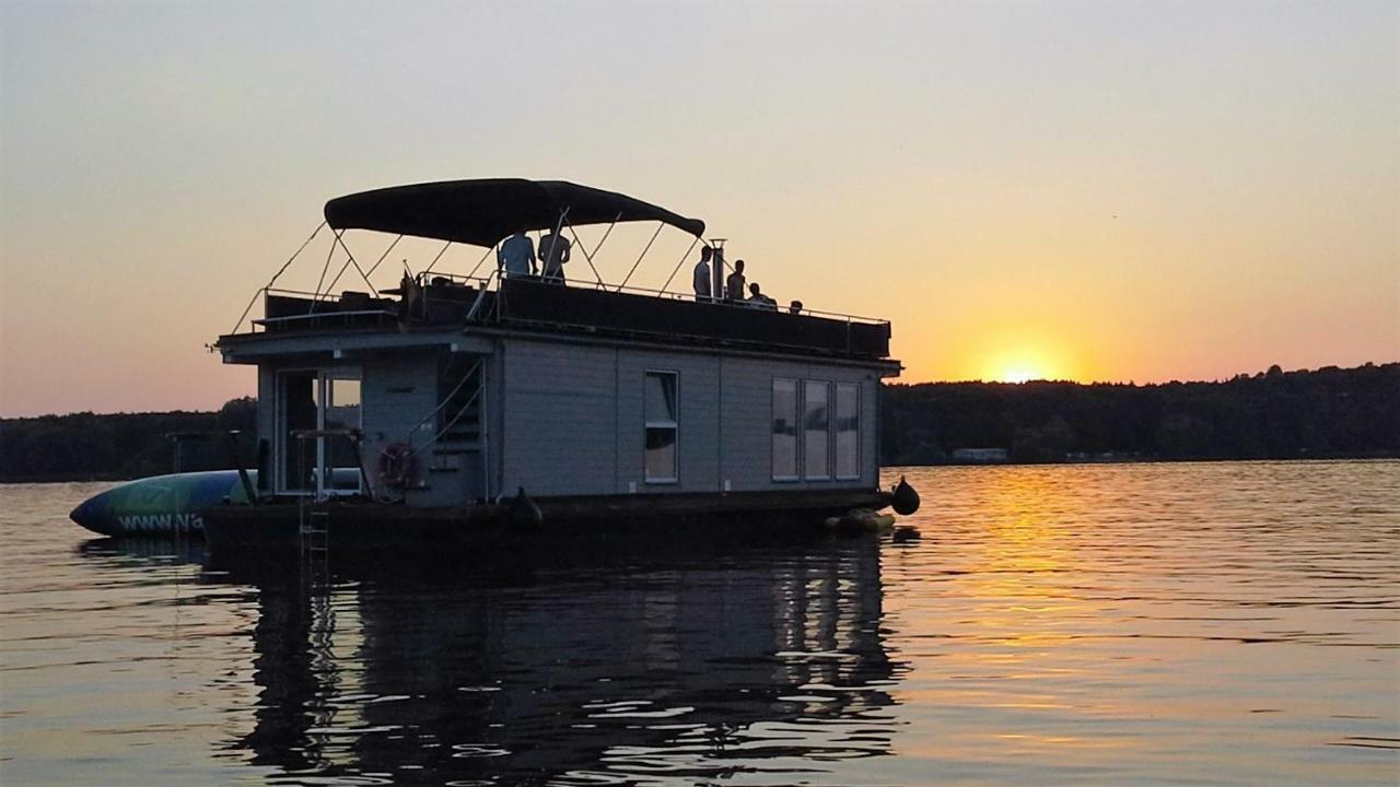فندق Hausboot Deluxe برلين المظهر الخارجي الصورة